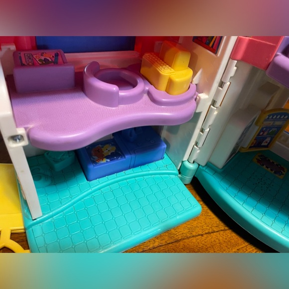 Vintage Little People House Fisherprice - Picture 5 of 10